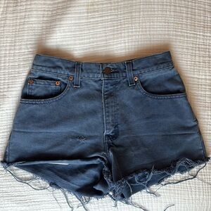 Levi women’s vintage Y2K high waisted denim blue shorts slight signs of wear